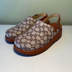 Coach Women's Sculpted C Platform Clog In Signature Textile Jacquard